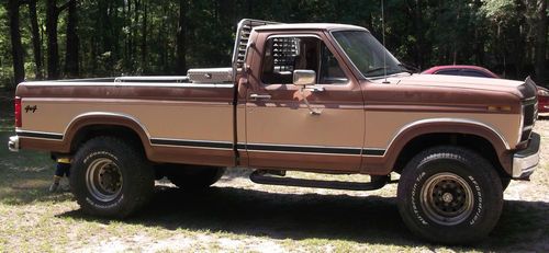 1986 ford f-250 xlt lariat standard cab pickup 2-door 5.8l