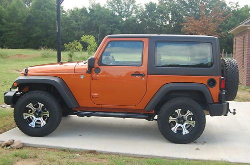 2011 jeep wrangler sport sport utility 2-door 3.8l low miles - accident free