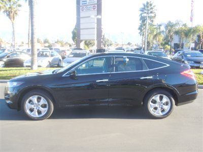 New 2012 crosstour! heated seats, leather, keyless entry, power windows, a/c, cd