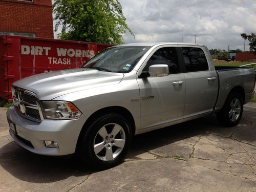 2009 dodge ram 1500 sport slt crew cab (silver)