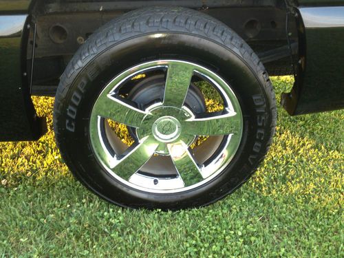 2006 Silverado SS Intimidator edition rare truck super nice NO RESERVE!!!!!!!!!!, image 13