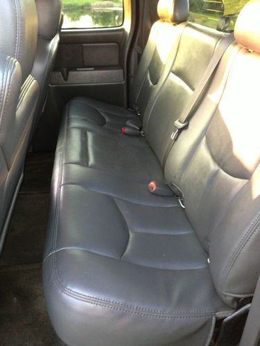 2006 Silverado SS Intimidator edition rare truck super nice NO RESERVE!!!!!!!!!!, image 17