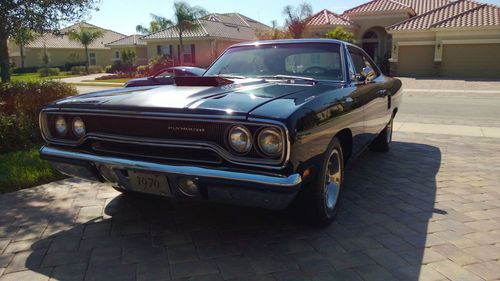 1970 plymouth roadrunner 440 sixpack, air grabber,triple black