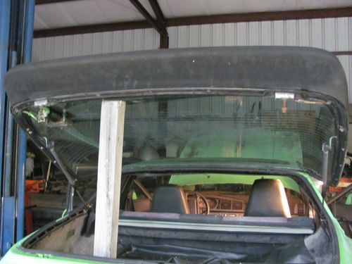1986 Porsche 944 Base Coupe 2-Door 2.5L, image 4