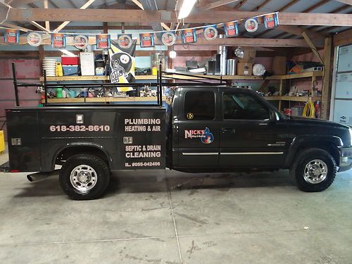 2003 duramax diesel 2500 utility truck 4x4