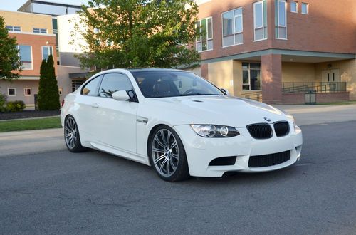 L@@k 2008 bmw m3 coupe pristine shape low mileage 30k! alpine white red interior