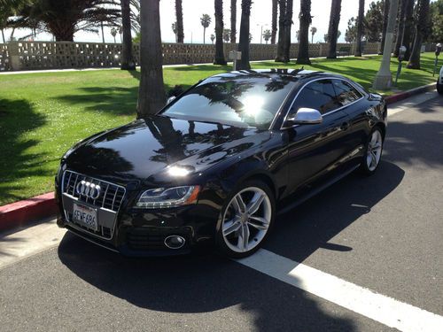 Audi s5 4.2 coupe w/ premium options - tech package, suspension selection, etc.