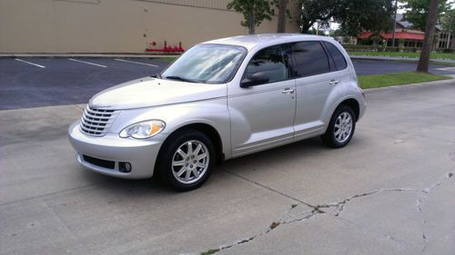 2009 chrysler pt cruiser touring wagon 4-door 2.4l