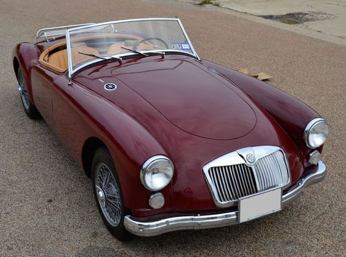 Beautiful mga 1600 mki / great color / leather interior / tons of pics