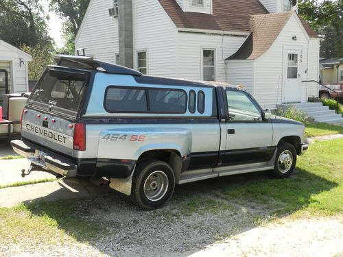 1989 chevy 3500 dually