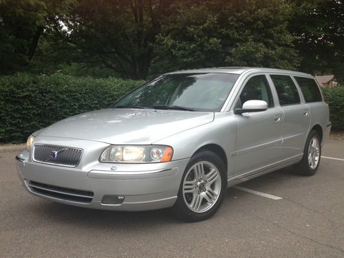 2006 volvo v70 2.5t wagon 4-door 2.5l