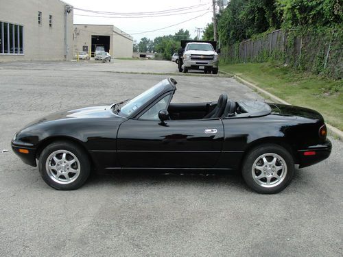 1996 Mazda Miata Base Convertible 2-Door 1.8L, US $3,495.00, image 9