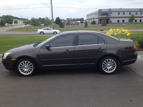 Loaded 2006 mercury milan premier sedan 4-door - great gas mileage &amp; family car!