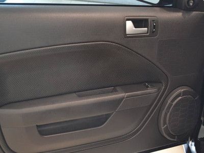 V6 4.0L AUTOMATIC POWER WINDOWS LOCKS MIRRORS CUSTOM ALLOY WHEELS ONE 1 OWNER CD, image 33