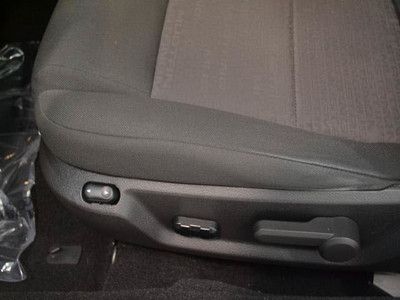 V6 4.0L AUTOMATIC POWER WINDOWS LOCKS MIRRORS CUSTOM ALLOY WHEELS ONE 1 OWNER CD, image 36