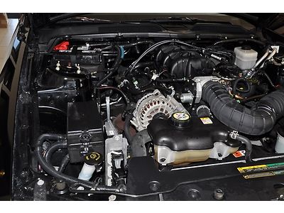 V6 4.0L AUTOMATIC POWER WINDOWS LOCKS MIRRORS CUSTOM ALLOY WHEELS ONE 1 OWNER CD, image 69