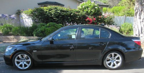 Bmw 535i 2008 85k mi. black/black premium package great condition