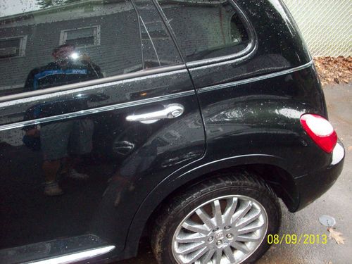 Black with slver and gray interior. Excellent condition no scraches or dents., US $7,500.00, image 4