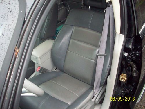 Black with slver and gray interior. Excellent condition no scraches or dents., US $7,500.00, image 11