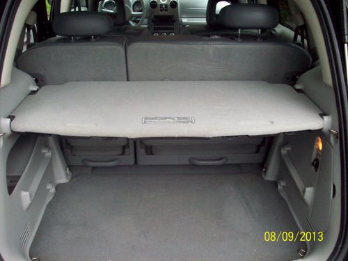 Black with slver and gray interior. Excellent condition no scraches or dents., US $7,500.00, image 17