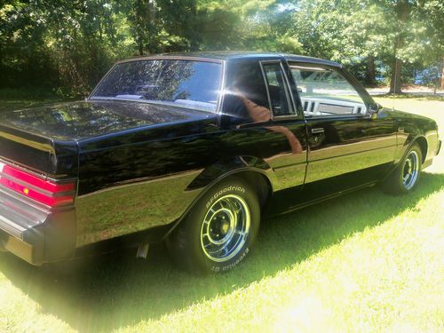 1987 buick gn 82k original miles, a/c, rust-free, very clean, t-tops low reserve