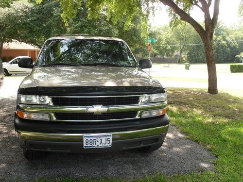 2001 chevrolet suburban 1500 ls sport utility 4-door 5.3l