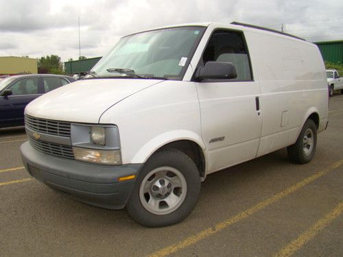 2001 chevrolet astro cargo van 2wd w/ safety partition, bins and more!