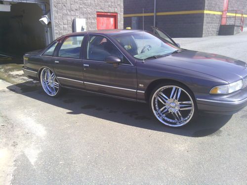 1994 chevrolet caprice classic ls sedan 4-door 4.3l