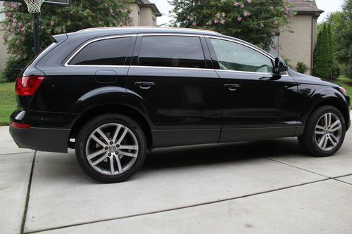 Audi q7~2007~metallic blk w/light tan leather~only 85k miles~pristine condition