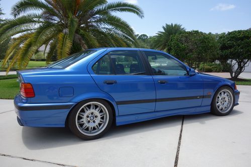 Bmw m3 sedan 1998 estriol blue