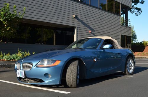 2003 bmw z4 2.5i convertible 2-door 2.5l