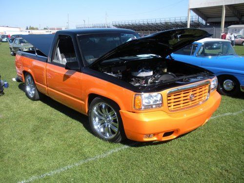 1990 c1500 custom, lowered, house of kolor paint, escalade front clip, very nice