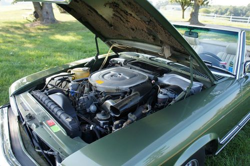1985 Mercedes-Benz SL Class 380SL ONE OWNER LOW ORIGINAL MILES, image 16