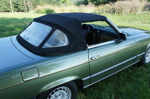 1985 Mercedes-Benz SL Class 380SL ONE OWNER LOW ORIGINAL MILES, image 17