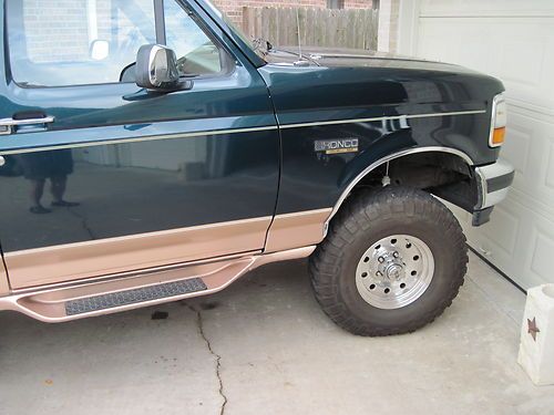 1995 ford bronco eddie bauer 4x4  5.8l v8 auto.  nevada truck