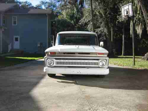 Rare chevy suburban, image 2