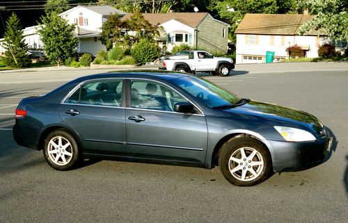 2003 Honda Accord EX Sedan 4-Door 3.0L, image 7