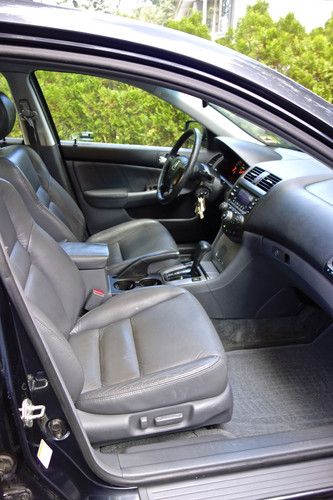 2003 Honda Accord EX Sedan 4-Door 3.0L, image 9