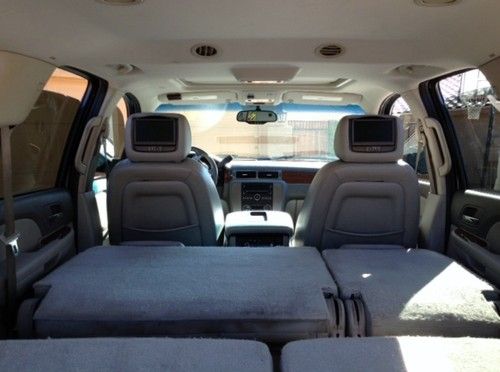 2007 GMC Yukon SLT Sport Utility 4D, image 2