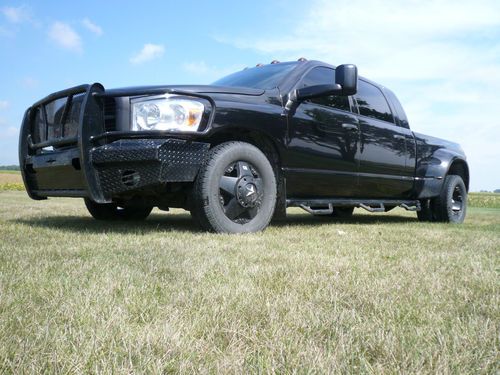 **** 2007 dodge ram 3500 mega cab!!  blacked out!!!!! rockstar wheels ****