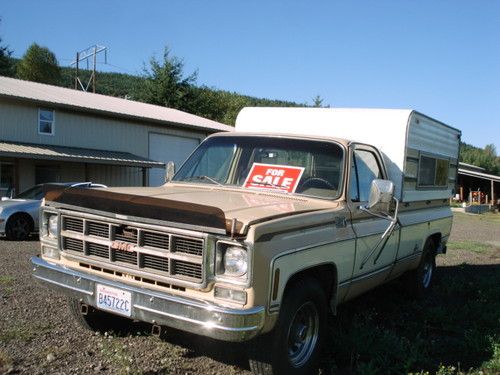 Gmc truck 1978 3/4 ton with camper shelf