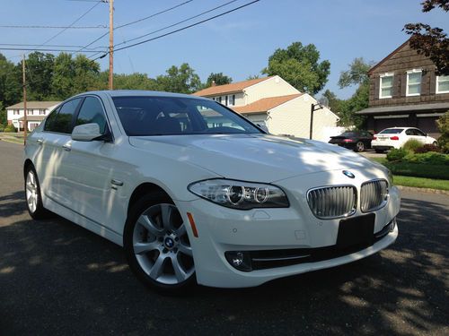 2012 bmw 550i xdrive base sedan 4-door 4.4l