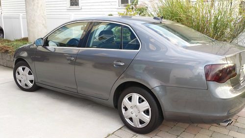 2006 volkswagen jetta 2.0t sedan 4-door 2.0l