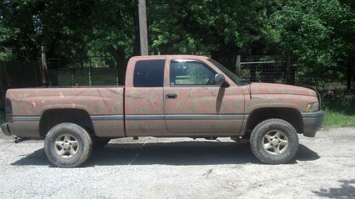 1997 dodge ram 1500 ext. cab 4wd