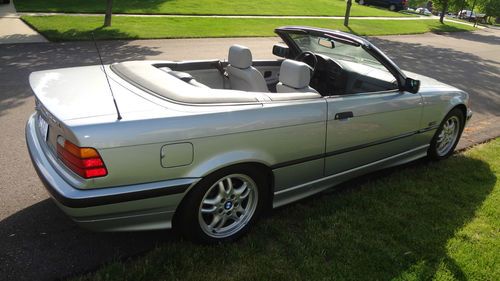 1996 bmw 328i convertible - silver