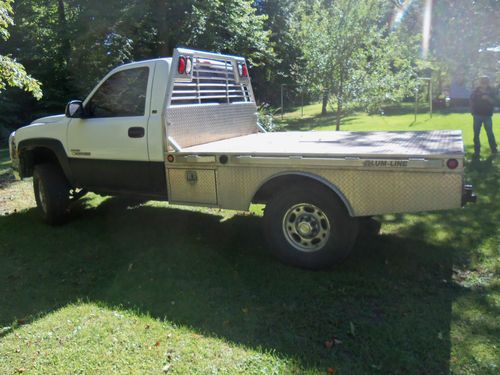 2001 CHEVROLET REGULAR CAB 2500 HD DURAMAX DIESEL, image 3