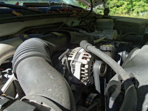 2001 CHEVROLET REGULAR CAB 2500 HD DURAMAX DIESEL, image 11