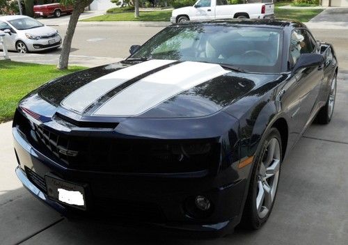 2011 camaro ss, imperial blue w/ white rally stripes