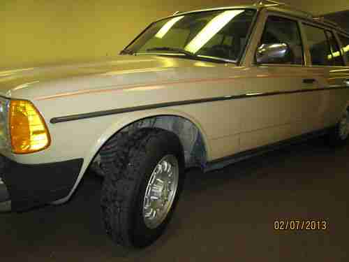 1983 Mercedes Benz 300TD Turbo Diesel -- with on 38k miles, US $9,500.00, image 6