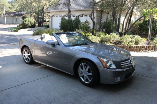 2005 cadillac xlr base convertible 2-door 4.6l